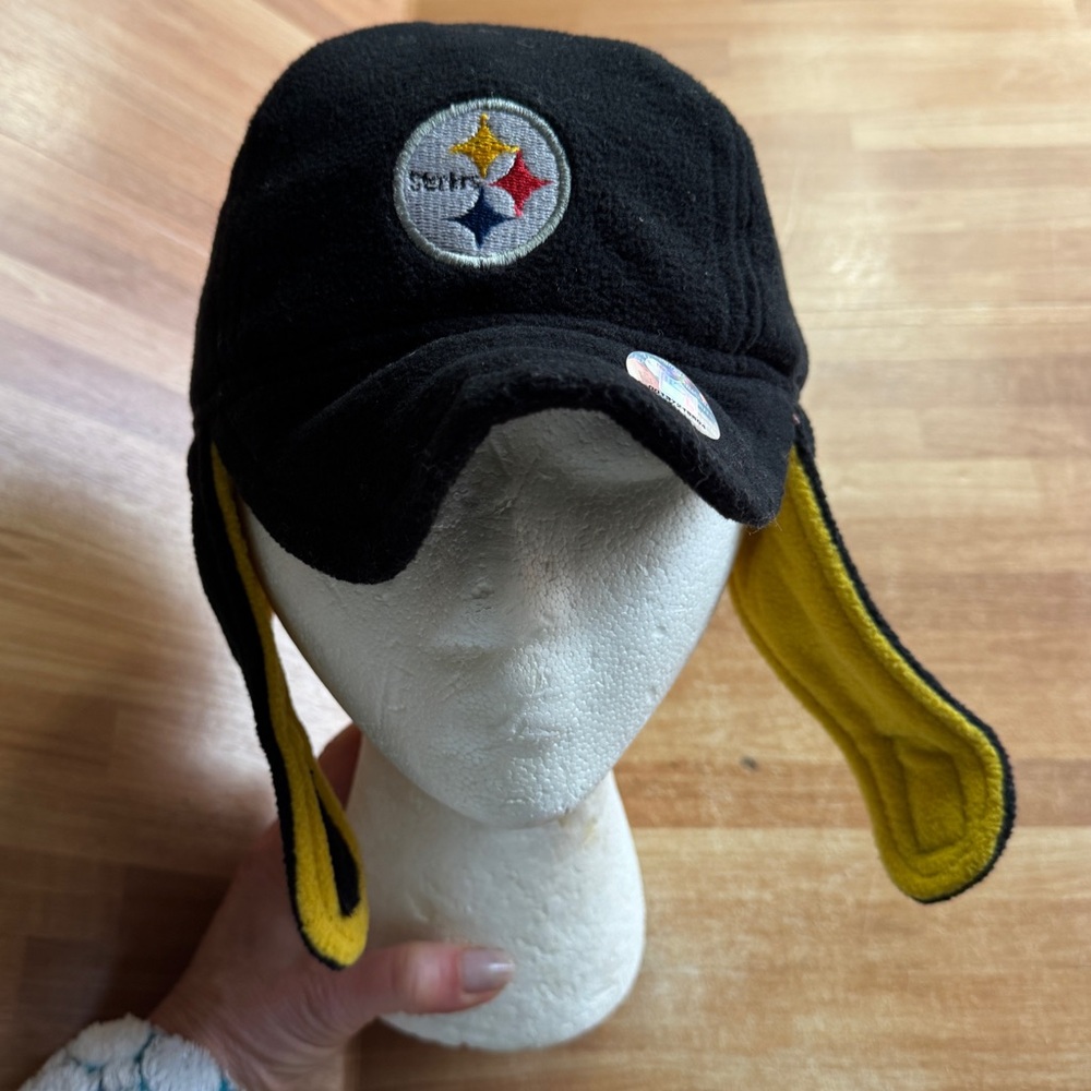 Pittsburgh Steelers infant winter hat, NFL, black and gold